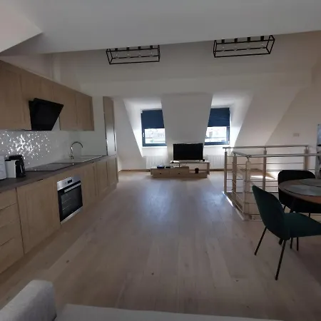 Charming Duplex On The Canal Apartmán
